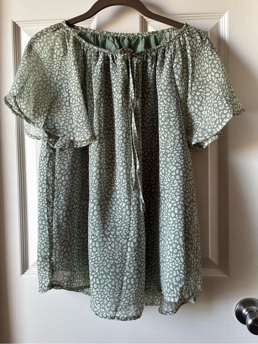 Light Green Printed Flutter Sleeve Women’s Top